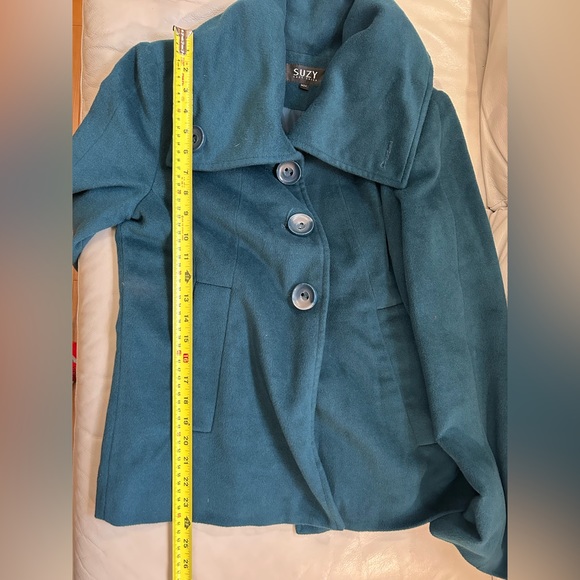 Green jacket with wide collar - Picture 6 of 6